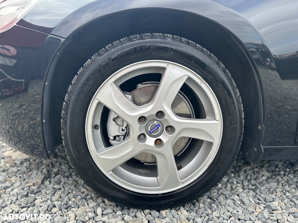 Volvo V60 D4 Geartronic Business Edition - 32