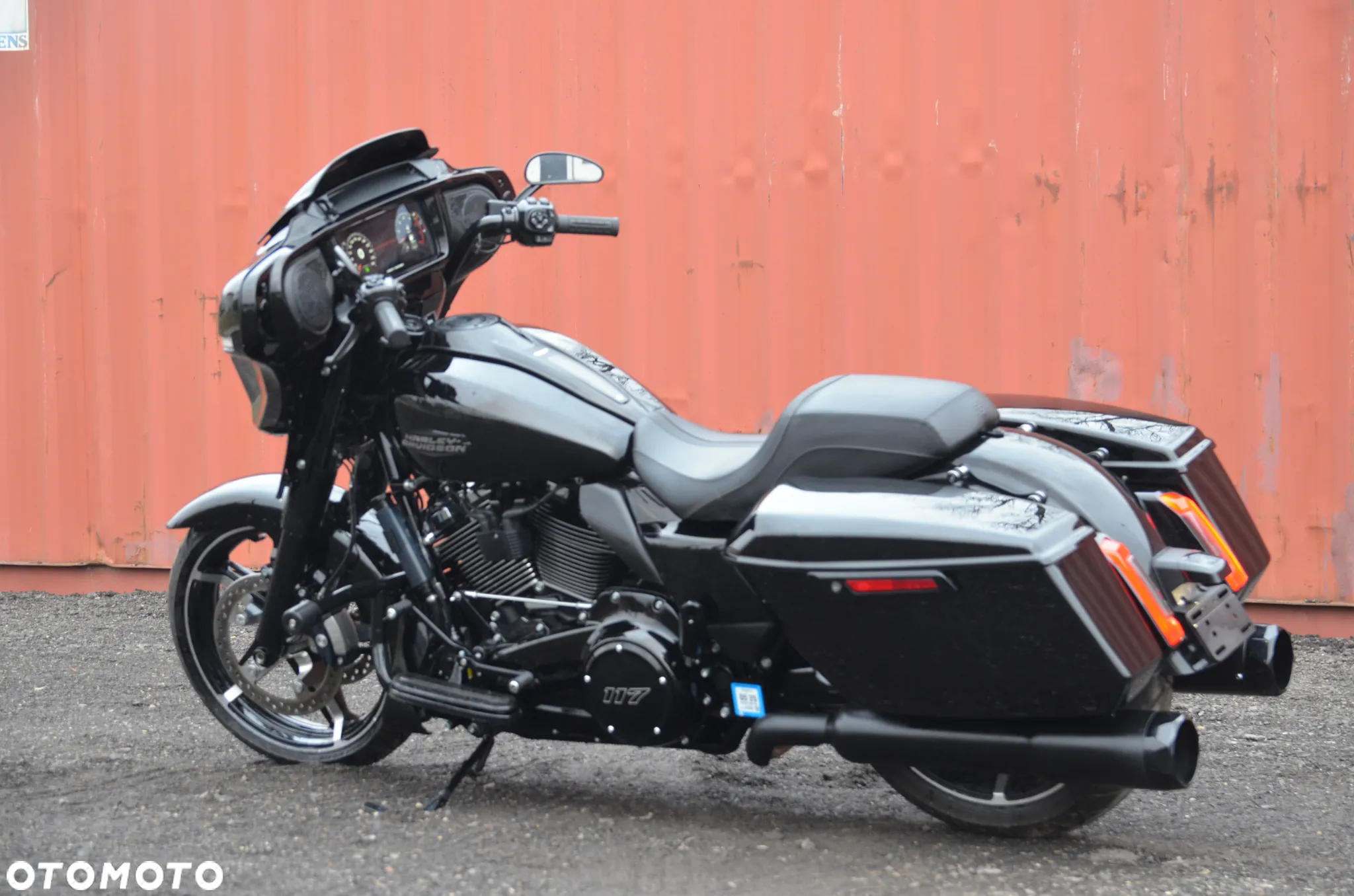 Harley-Davidson Street Glide Trike - 4
