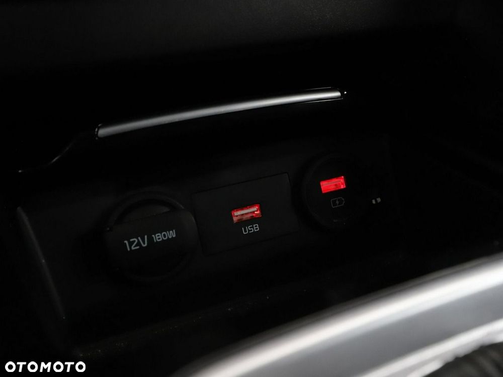 Kia XCeed 1.4 T-GDI OPF DCT7 VISION - 28