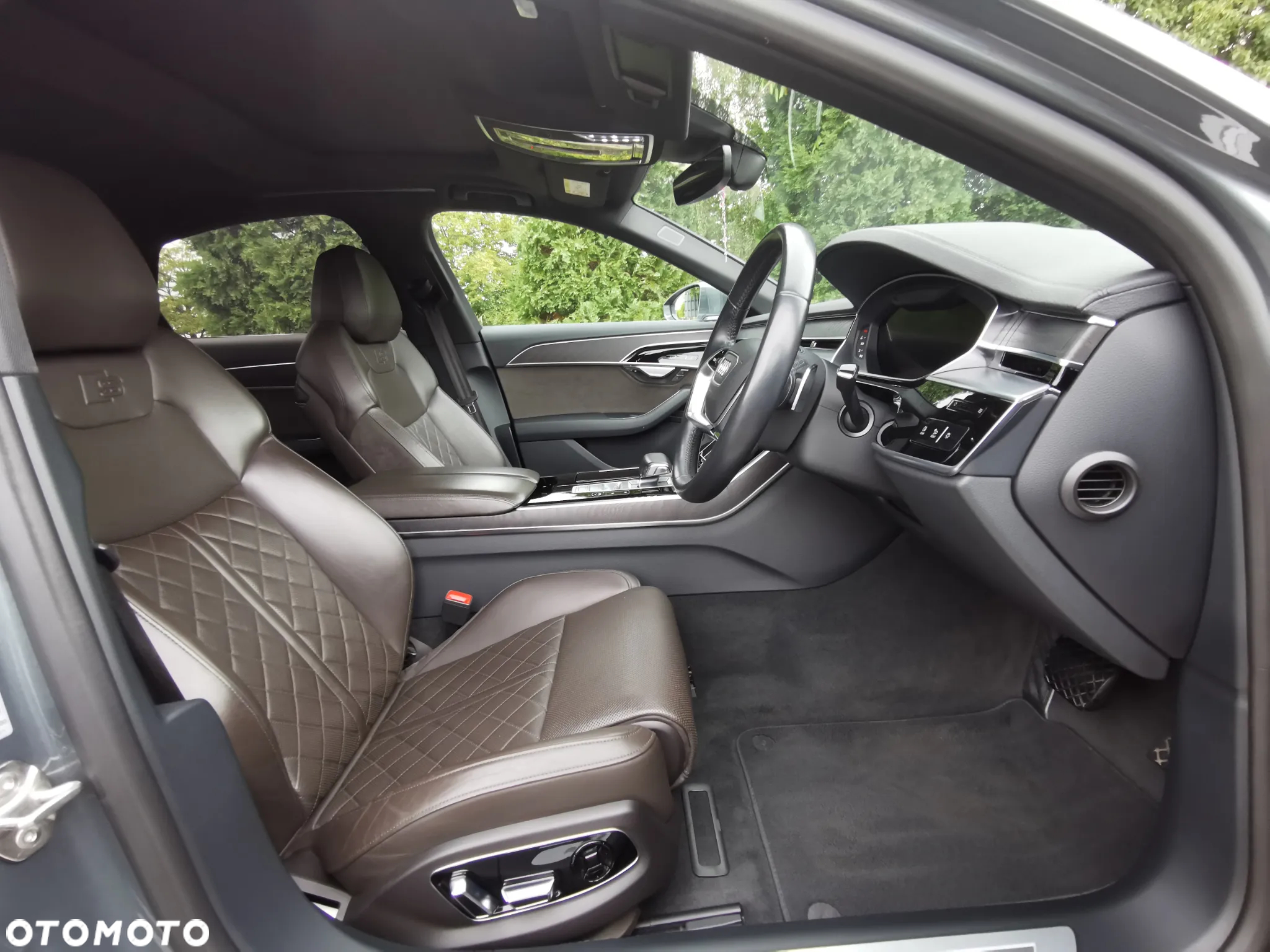 Audi A8 - 11