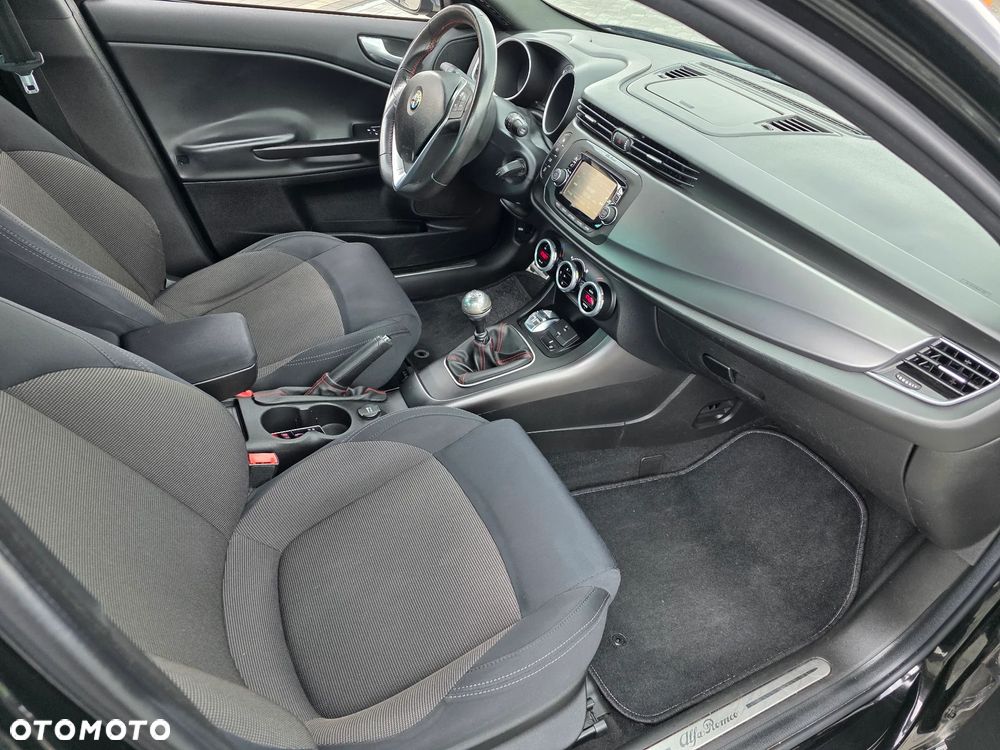 Alfa Romeo Giulietta 1.4 TB 16V Multiair Turismo - 12