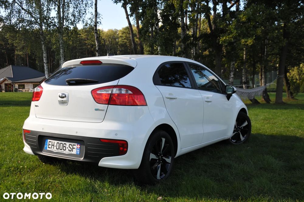 Kia Rio 1.2 Business Line - 13
