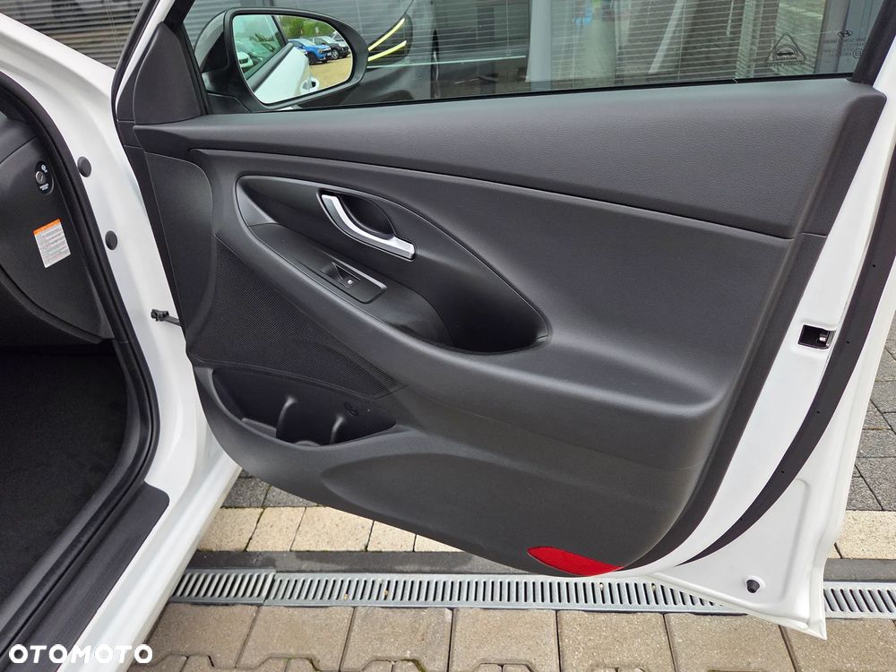 Hyundai i30 1.5 T-GDI 48V Smart DCT - 33