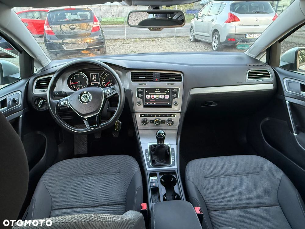 Volkswagen Golf 1.6 TDI BlueMotion Comfortline - 6