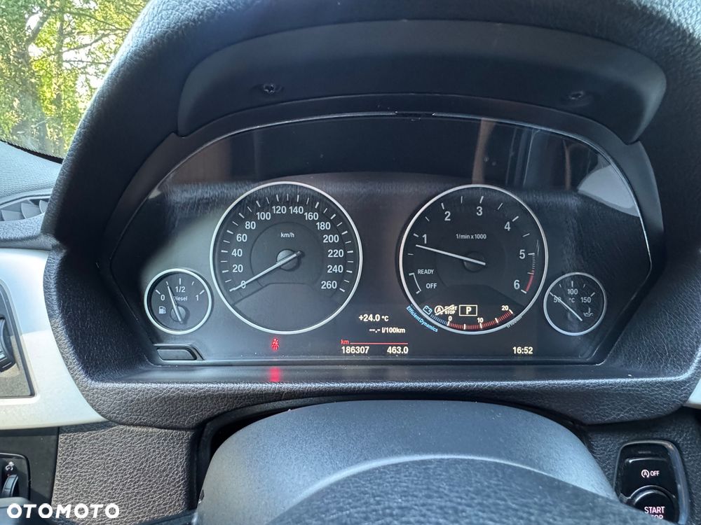 BMW Seria 3 318d - 12