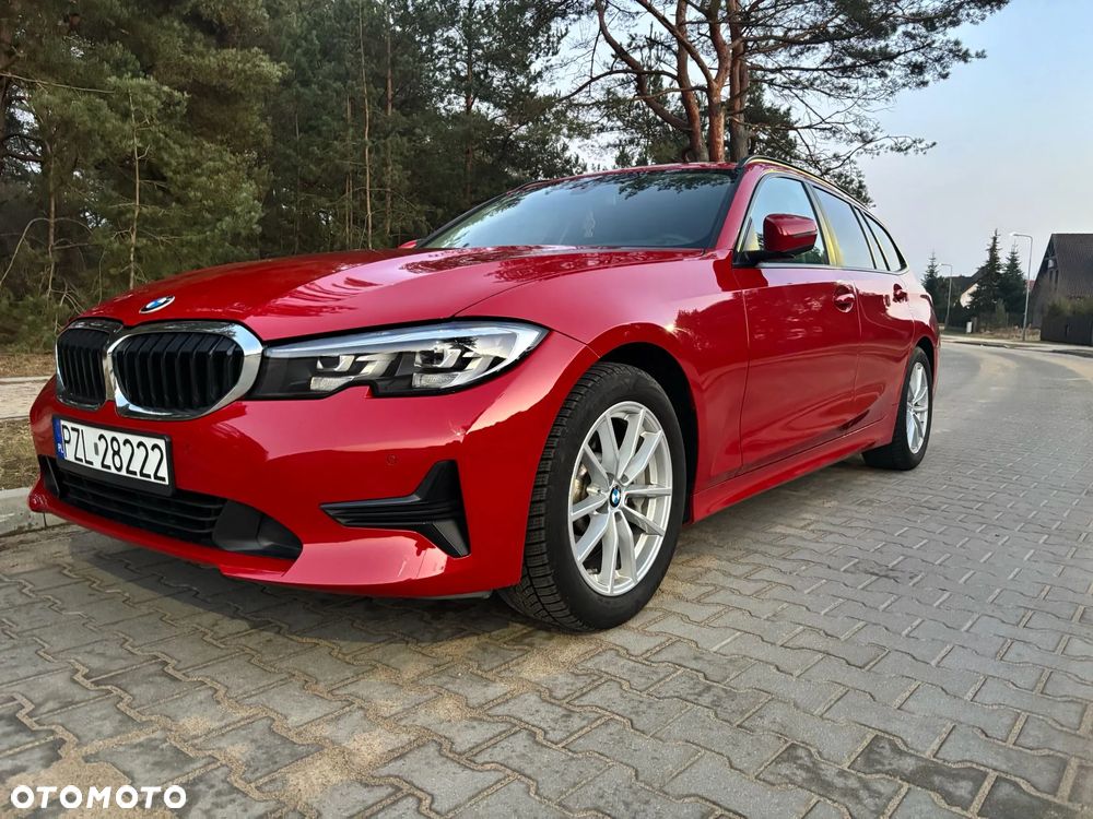 BMW Seria 3 330i - 9
