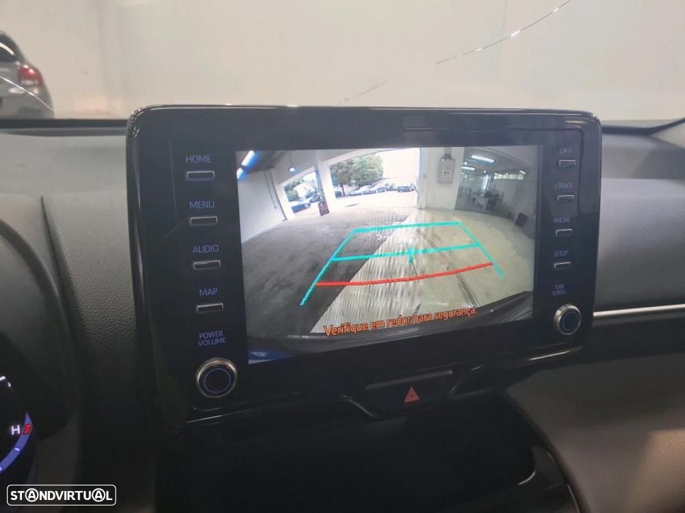 Toyota Yaris Cross 1.5 HDF Comfort Plus - 4