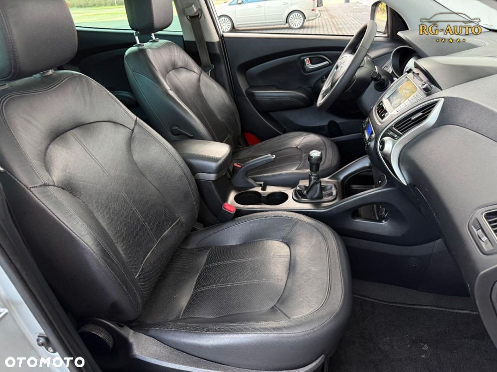 Hyundai ix35 - 24