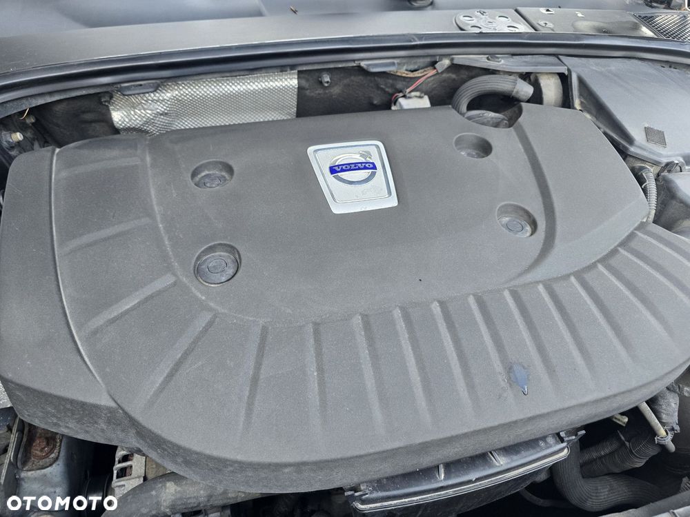 Volvo XC 70 - 32
