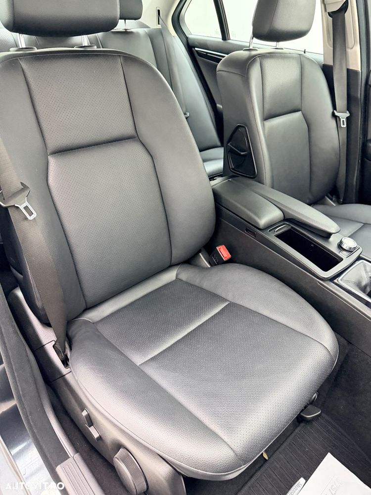 Mercedes-Benz C 180 CDI DPF (BlueEFFICIENCY) - 15