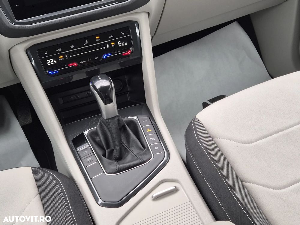 Volkswagen Tiguan 1.4 eHybrid OPF DSG Elegance - 20