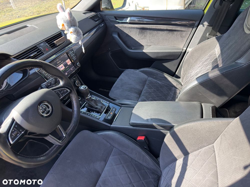 Skoda Superb 2.0 TSI 4x4 Sportline DSG - 28