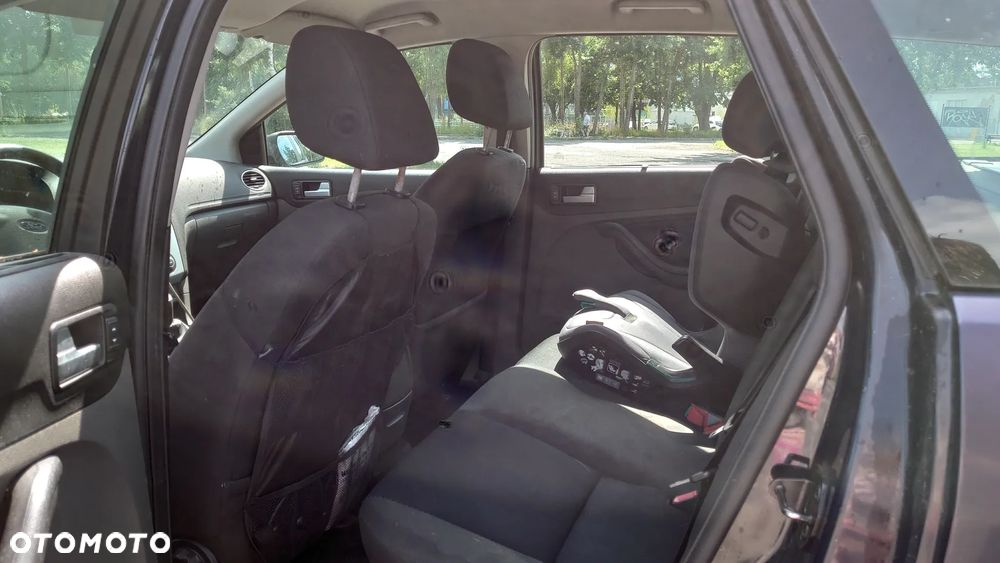 Ford Focus 1.8 TDCi Ghia - 7