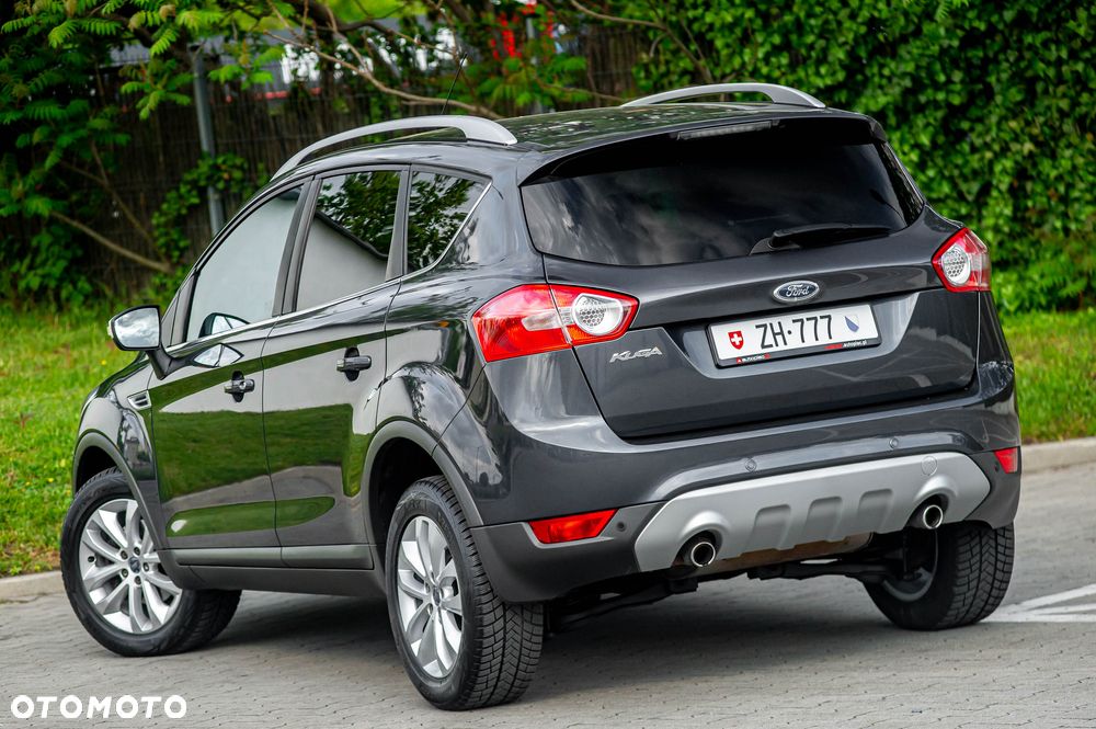 Ford Kuga 2.5 4x4 Titanium - 10