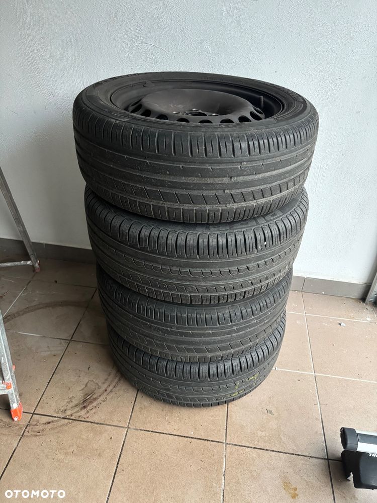 Volkswagen Passat 1.9 TDI Trendline - 9