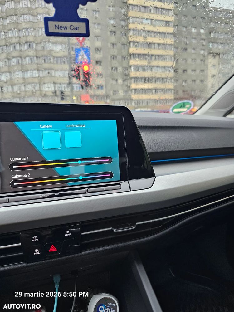 Volkswagen Golf 2.0 TDI SCR Life - 12