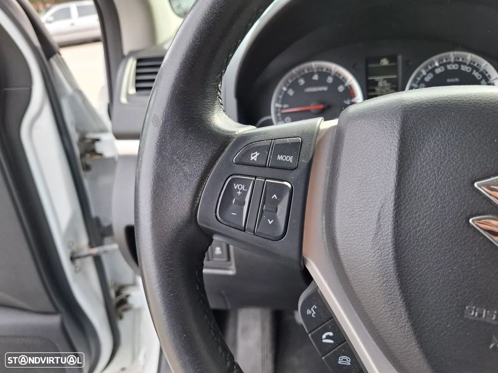 Suzuki Swift 1.2 VVT GLX - 17