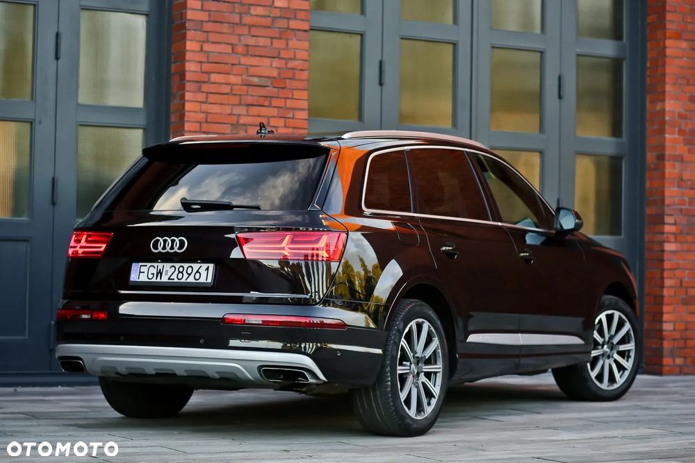 Audi Q7 - 3