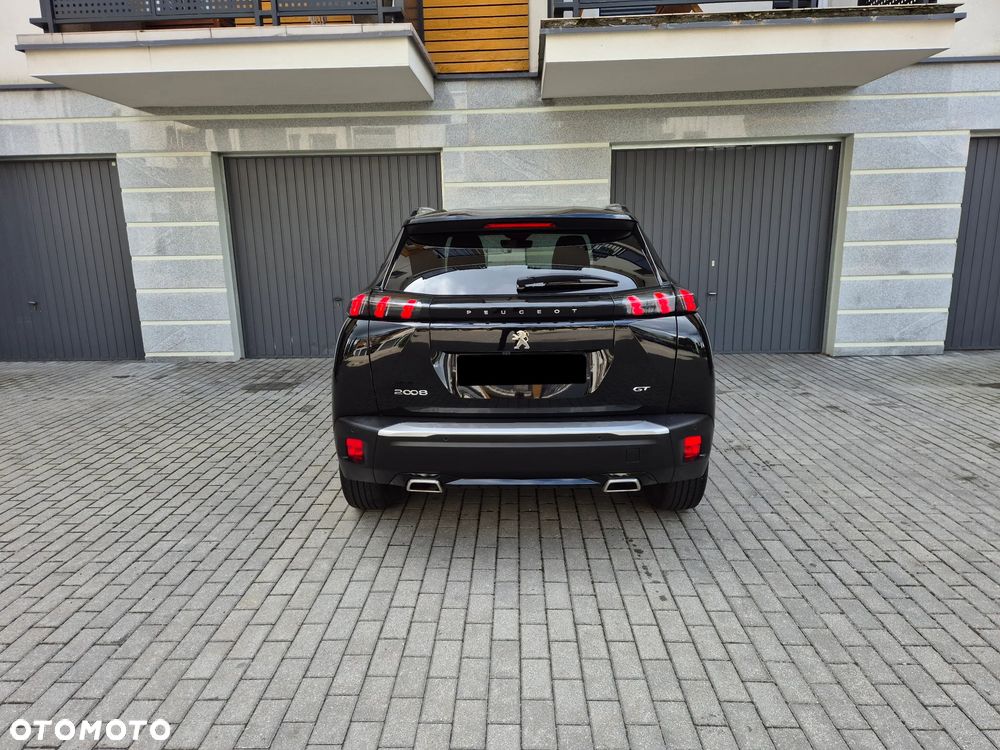 Peugeot 2008 1.2 PureTech GT S&S - 6