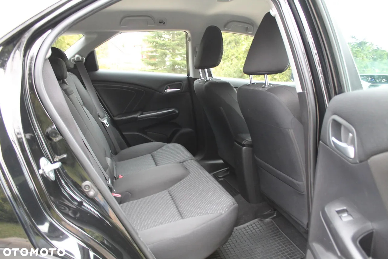Honda Civic 1.8 Elegance - 20