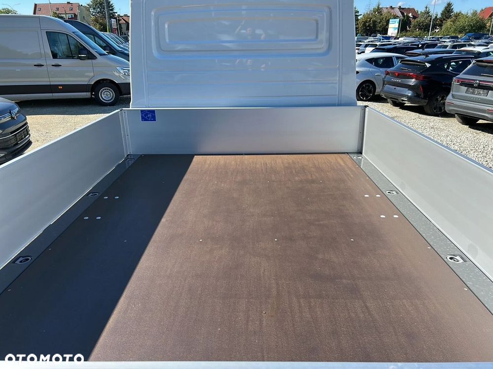 Volkswagen Crafter 35 4MOTION/AUTOMAT Podw. Kabina L3 z fabr. skrzynią, DMC=3.5t, 2.0BiTDI 177KM - 11