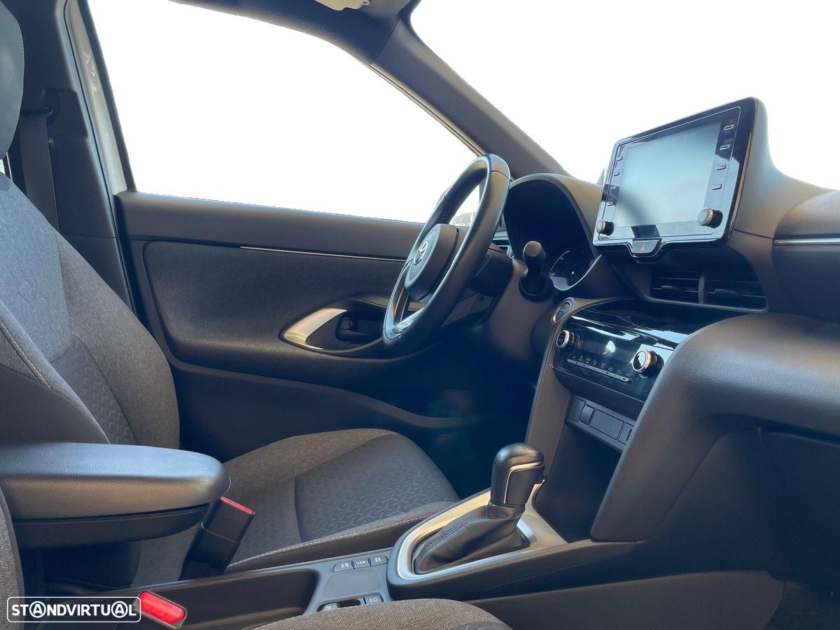 Toyota Yaris Cross - 6
