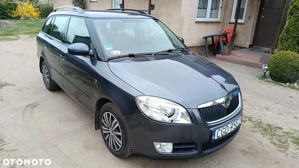 Skoda Fabia 1.4 16V Sport - 8