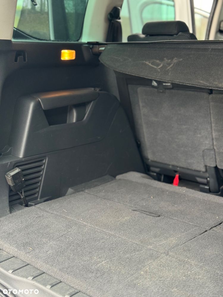 Peugeot 5008 e-HDI 115 ETG6 Stop&Start Active - 14