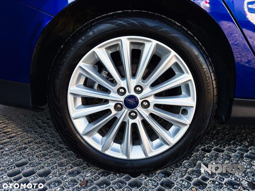 Ford Focus 1.0 EcoBoost Titanium - 10