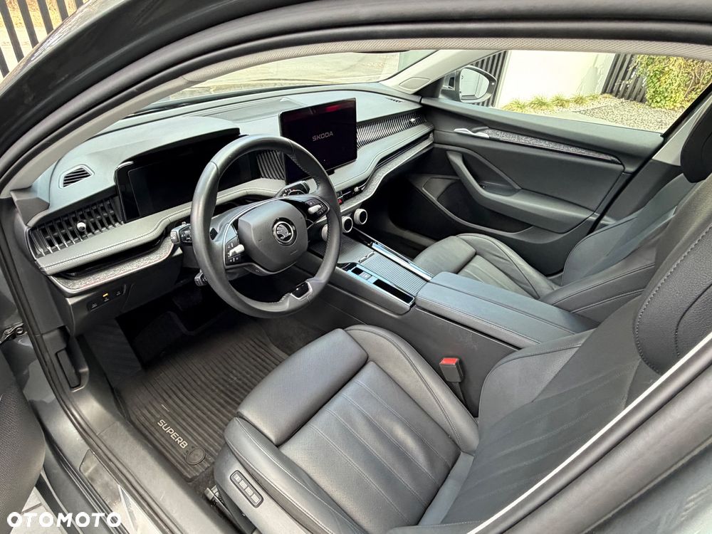 Skoda Superb 1.5 TSI L&K DSG - 12