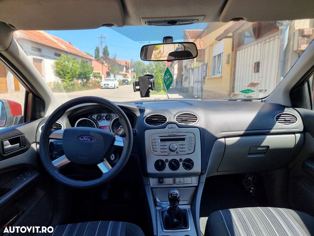 Ford Focus 1.6 Ti-VCT Trend - 4