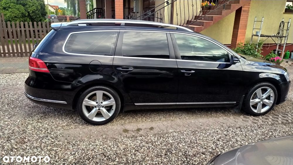Volkswagen Passat 2.0 TDI Comfortline - 14