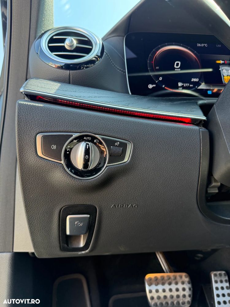 Mercedes-Benz E 200 4MATIC MHEV Aut. - 12
