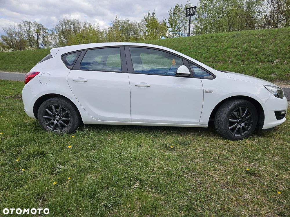 Opel Astra 1.4 EcoFLEX Edition - 4