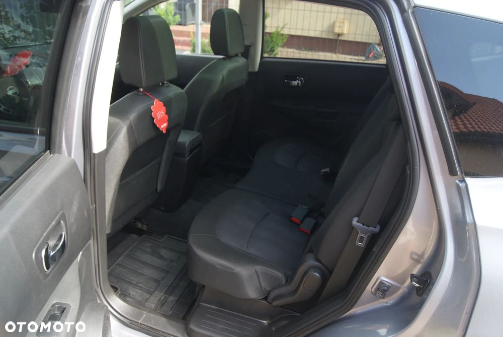 Nissan Qashqai+2 2.0 360 - 9