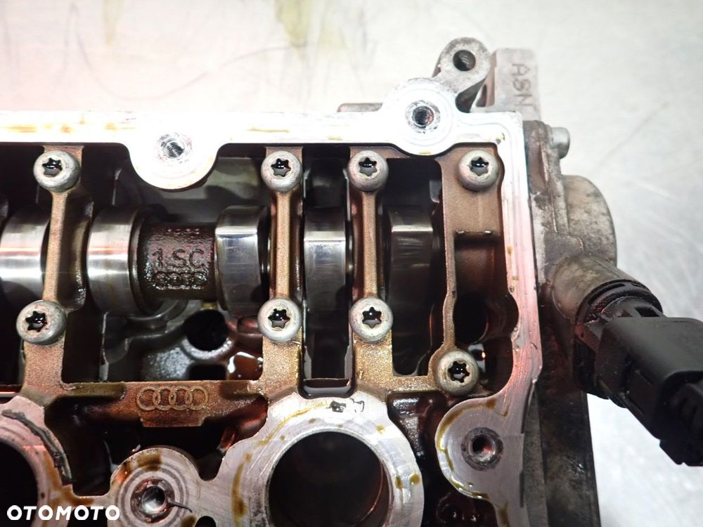 GŁOWICA LEWA AUDI A6 C5 LIFT 06C103373F - 17