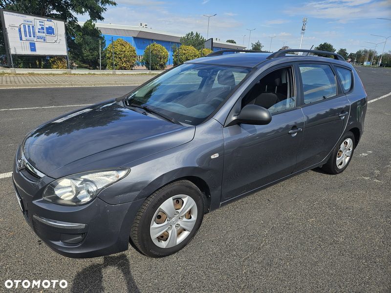 Hyundai i30 1.6 Comfort - 1