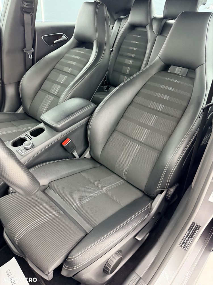 Mercedes-Benz CLA 180 7G-DCT AMG Line - 17