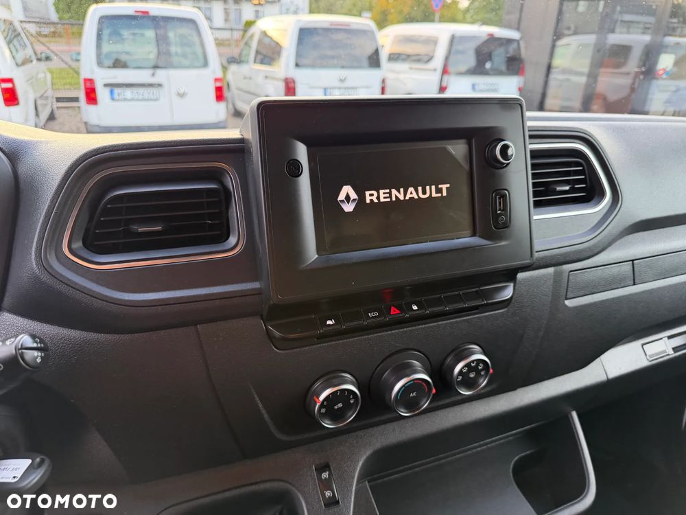 Renault MASTER L3H2 MAXI WZMOCNIONY Zawieszenie poduszki pneumatyczne! MOCNY SILNIK 2.3DCI Rozrząd na ŁAŃCUCHU, Pełna zabudowa paki, Zawiasy drzwi tył 270' DMC3.5t Duża ładowność 1228Kg, HAK 2.5t, Homologacja VAT-1, Parktroniki, Minibar, Stolik EasyLife, Lustro WideView, Oświetlenie LED, Nawigacja, Tempomat, Halogeny, Pakiet Chrom Design, Szare wnętrze, Pełen SERWIS ASO RENAULT!! - 25