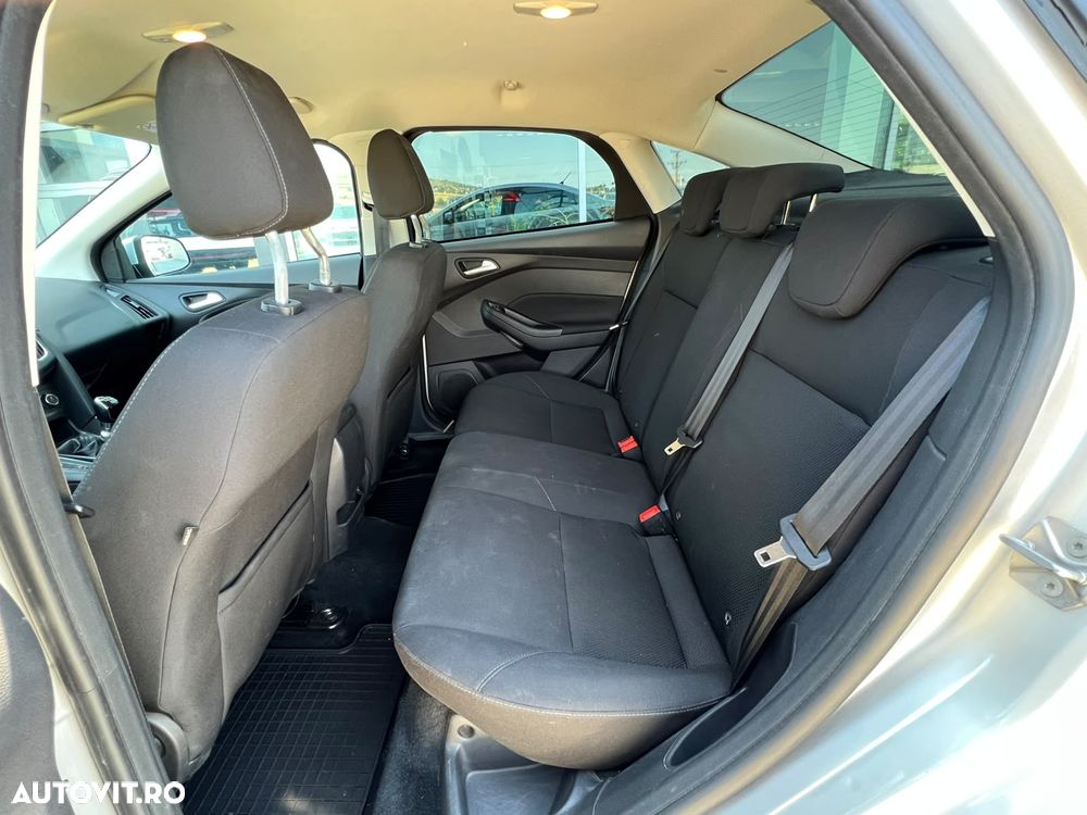 Ford Focus 1.0 EcoBoost Connected - 13