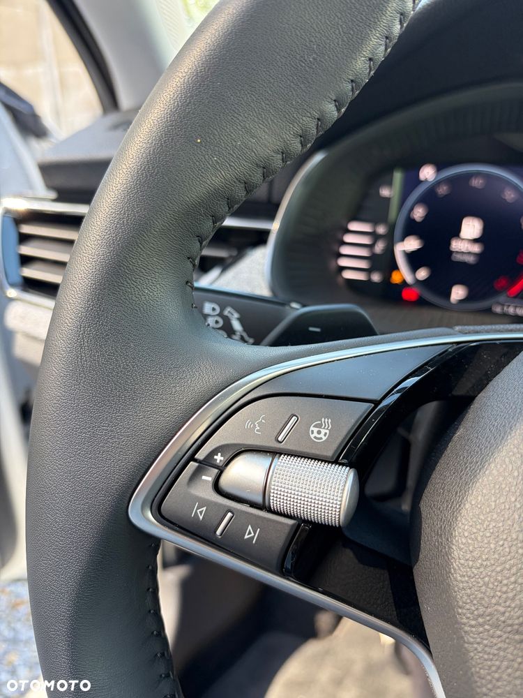 Skoda Scala 1.0 TSI DSG Tour - 16