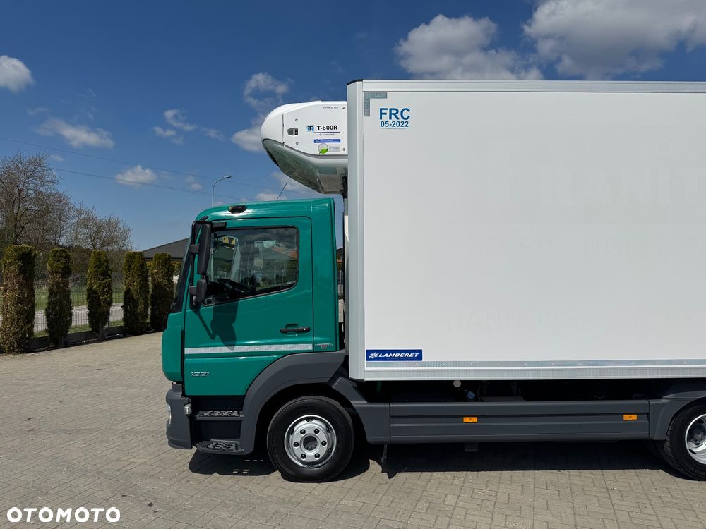 Mercedes-Benz ATEGO 1221 CHŁODNIA 5.10m Hakowa Lamberet - 12