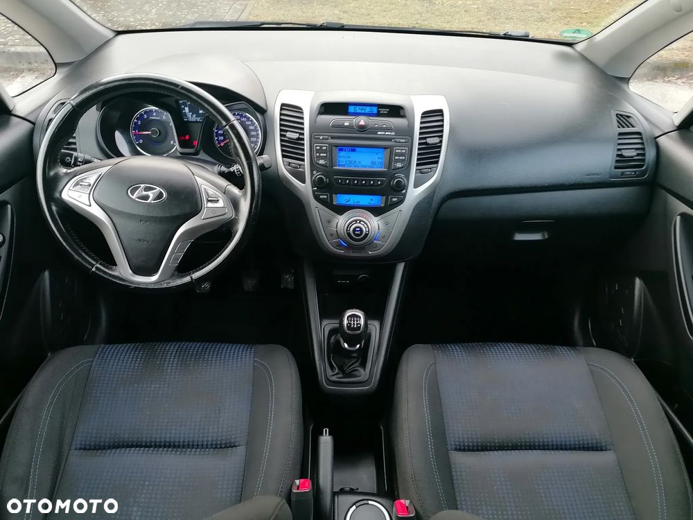 Hyundai ix20 1.4 Premium - 11