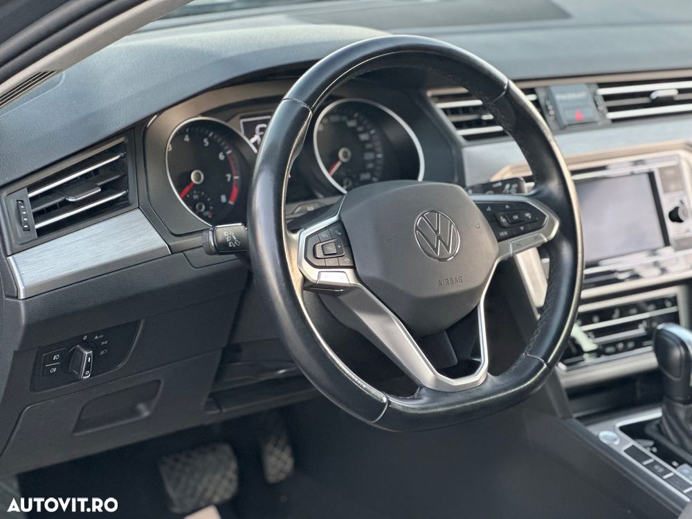 Volkswagen Passat 1.5 TSI ACT DSG Comfortline - 23