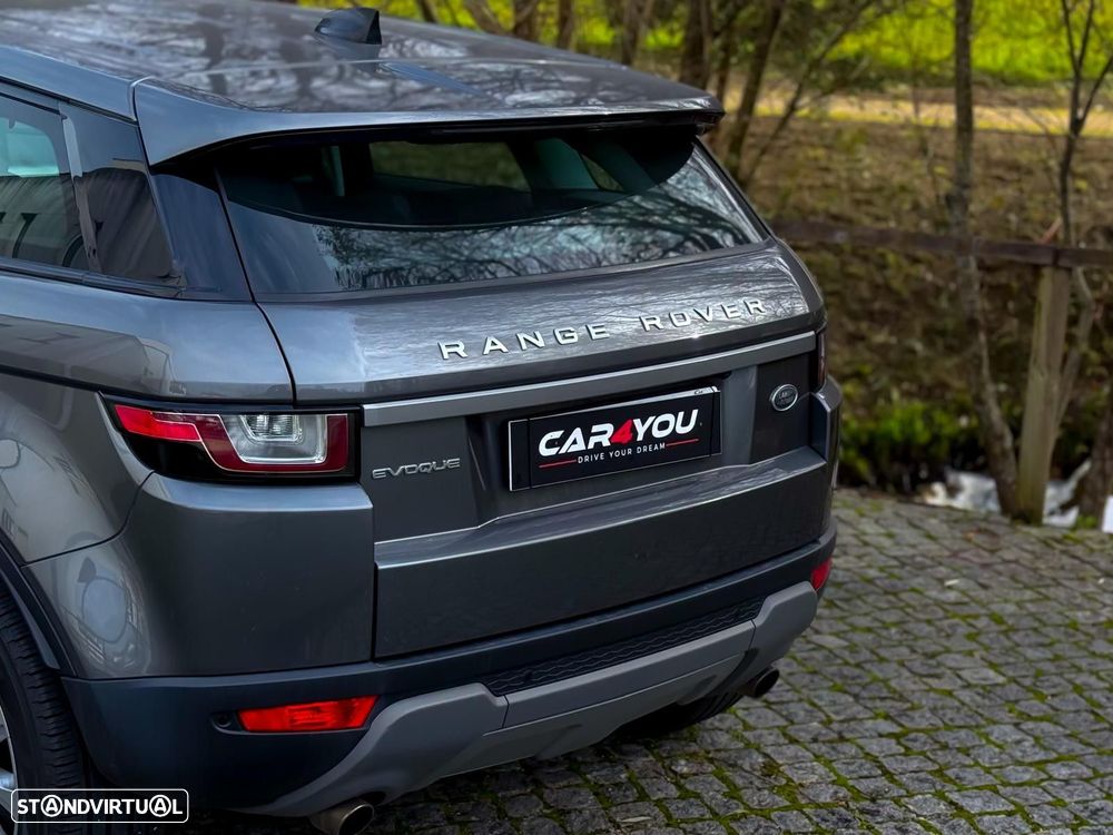Land Rover Range Rover Evoque 2.0 TD4 SE Dynamic Auto - 6
