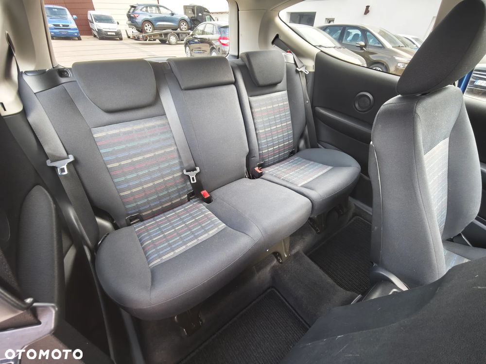 Mercedes-Benz Klasa A 150 Classic Edition 10 - 17