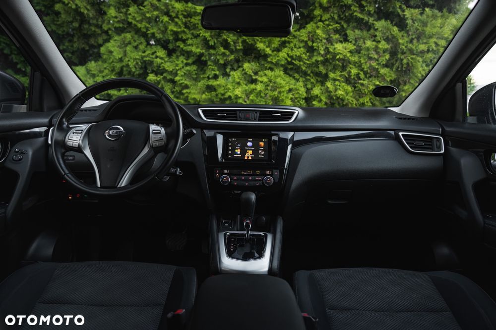 Nissan Qashqai 1.6 DCi Xtronic N-Connecta - 5