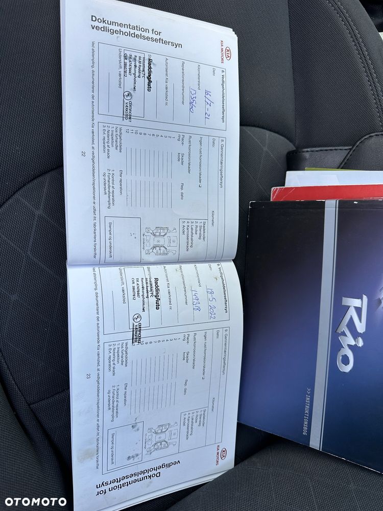 Kia Rio - 22