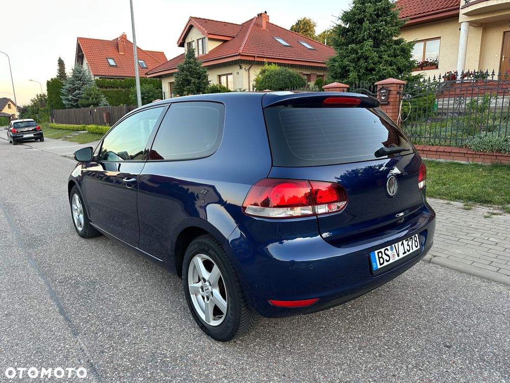 Volkswagen Golf 1.6 United - 9