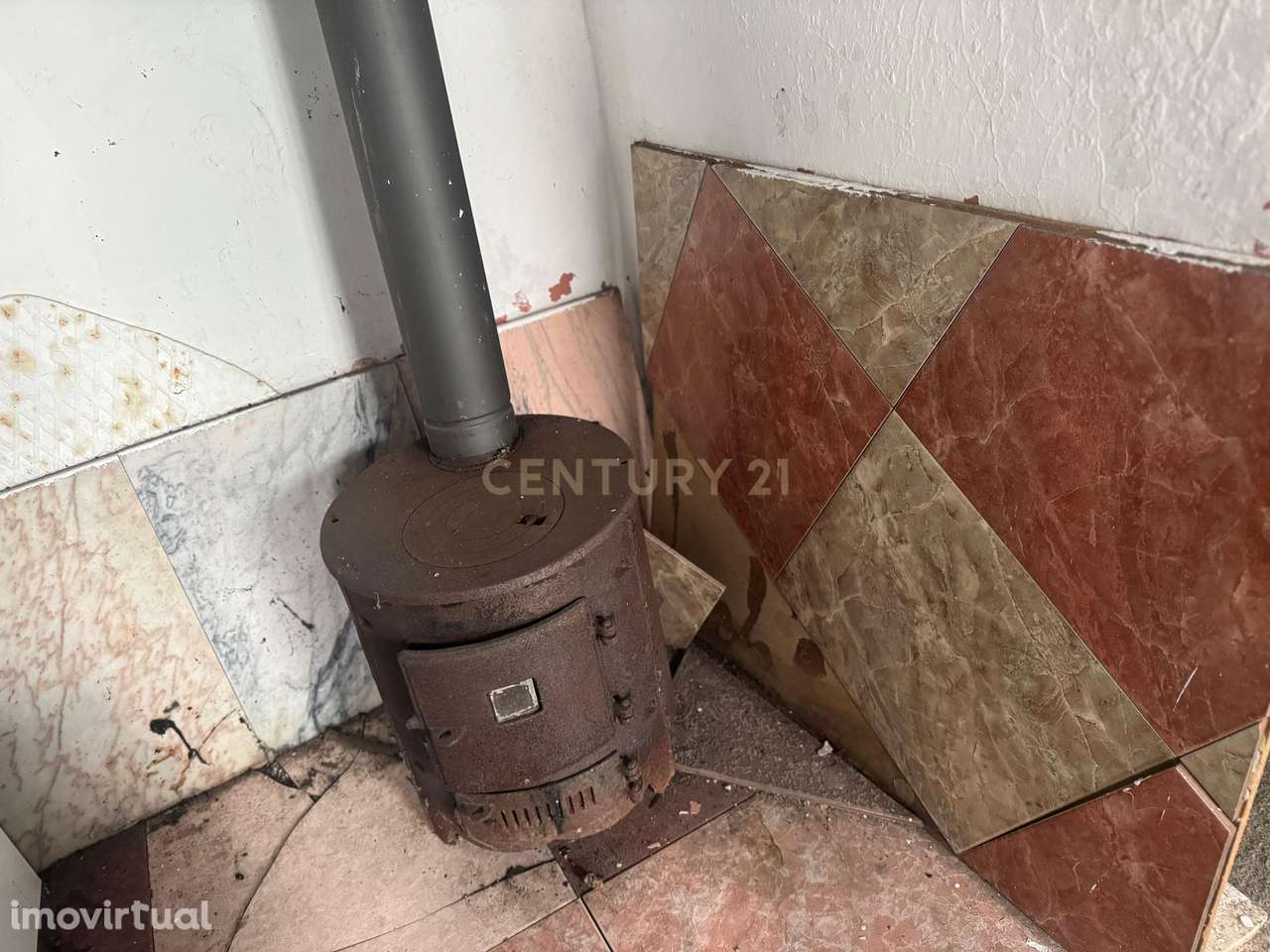 Oportunidade Única loft por 100.000€ a 15 minutos de Setúbal - Grande imagem: 3/43